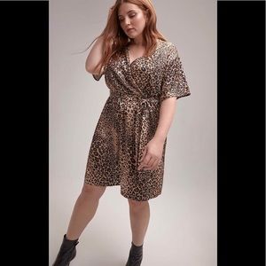 Saucy Leopard Plus Size Dress NWOT